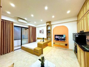 tòa nhà dòng tiền 2tỷ/năm, ôtô tránh, t/máy 116m2x8t, ngọa long-từ liêm, đủ gpxd+pccc, 29 căn hộ