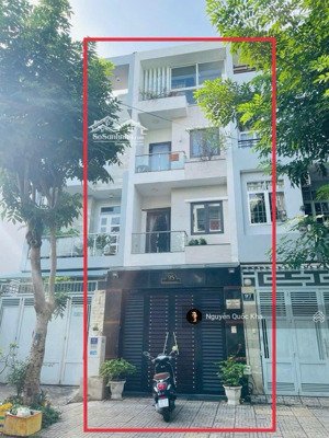 rổ hàng còn 10 căn nhà phố tân quy đông, p. tân phong, q7. dt: 4x18m; 6x15m; 6x18m, 7x20m, 12x25m.