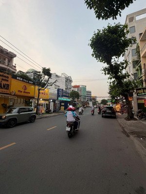 mặt tiền lê đức thọ, p17, gv (ngay chợ căn cứ) 5x25m hẻm sau thông thoáng