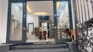 vạn bảo, ngõ ô tô tránh, ở và kinh doanh đỉnh, nhà mới keng, thang máy, hiếm bán