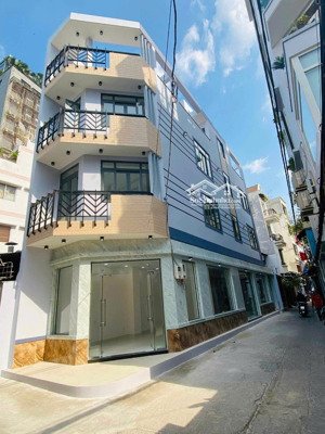 tôn thất tùng, quận 1 - 76m2 ngang gần 4m, hẻm 6m ô tô thông sát mt