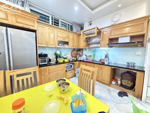 Bán nhà 6 tầng Lô Góc - Lương Thế Vinh Thanh Xuân, Ô Tô vào nhà, KD, 41/47m2, 13.6 Tỷ.