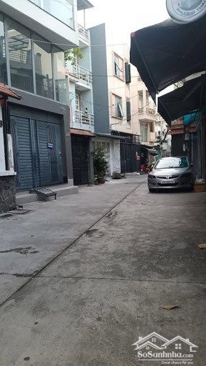 bán nhà 2 tầng cũ, tiện xây mới, hẻm xe hơi, đường thành thái, quận 10, chỉ 8.5 tỷ