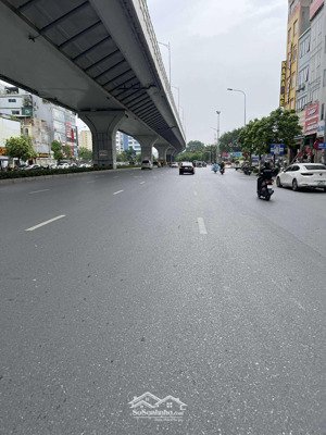 cần tiền bán nhà phố đại la - hai bà trưng: 45m2 5tầng 6 ngủ đẹp gần đh kinh tế quốc dân hơn 8 tỷ