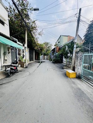 7,5 tỷ - nhà mặt tiền q2 - ngang 6m - đường nhựa ô tô thông nguyễn duy trinh btt