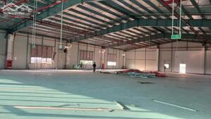 Cho thuê kho xưởng DT 3100m2 hai tầng KCN Vsip, Từ Sơn,Bắc Ninh.