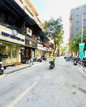 shop kinh doanh phố trần quốc toản dòng tiền 400tr/năm thông số đẹp: diện tích 60m²