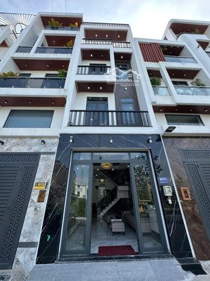 nhà hiệp thành, q12, thiết kế hiện đại trong khu đồng bộ, tặng full nội thất xịn sò, vị trí đắc địa