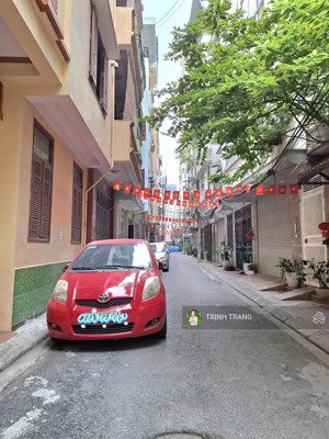 [siêu hiếm] bán nhà trần duy hưng 6 tầng thang máy- nhà phân lô oto đỗ cửa. giá 16tỷ