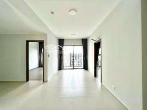 bán các căn 59m2 giá 2,680 tỷ; căn 69m2 giá 3,120 tỷ; căn 85m2 giá 3,460 tỷ; căn 114m2 chỉ 4,6 tỷ.