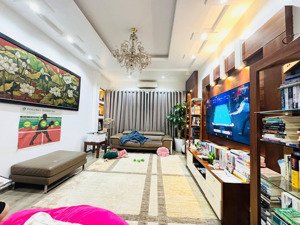 chính chủ bán nhà phố cát linh, ô tô đỗ cửa, 10m ra phố, tặng lại nội thất, giá 14.7 tỷ