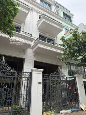 cần bán gấp giảm sâu kịch sàn happy land đông anh giá chỉ 11 tỷ còn thương lượng