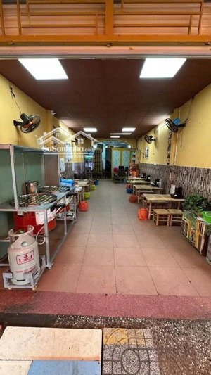 bán nhà trường sơn 203m2 3 tầng - 48.5 tỷ - mặt tiền kinh doanh đỉnh cao quận 10