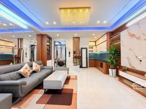 tuyệt phẩm nhà 6 tầng thang máy, trần duy hưng, cầu giấy cần bán