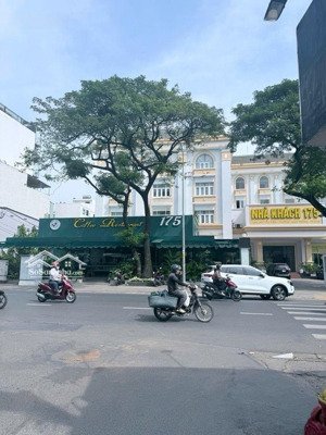 nhà 104m2, ngang 5m, hxh, đường nguyễn kiệm, p3, gò vấp. chỉ 11,99tỷ.