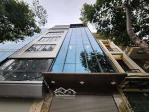 vip! nhà mặt phố cát linh-phan phù tiên,kinh doanh,thang máy full nội thất, 56m2 x 7 tầng,gía 37 tỷ