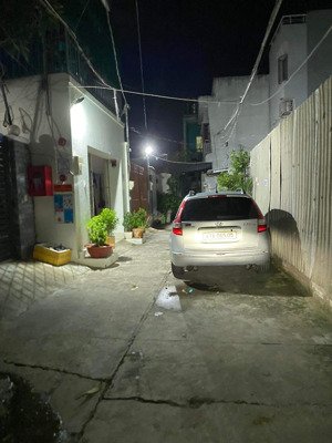 nguyễn thị thập q7 - xe hơi đỗ cửa - 2 tầng hoàn công đủ - ngang 6.4m. chỉ nhỉnh 5 tỷ