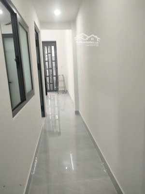 bán nhà 2 tầng hẻm xe hơi đường quốc lộ 13 ngay vạn phúc 85m2 chỉ 5,6 tỷ dòng tiền sẵn cho thuê