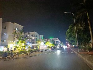 bán nhà tại trung tâm khu công nghiệp vsip - bắc ninh đang cho thuê 13 triệu 1 tháng