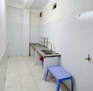 phòng studio nhiều lộc, ngõ 32 đỗ đức dục, 30m2, full đồ, 3.2tr