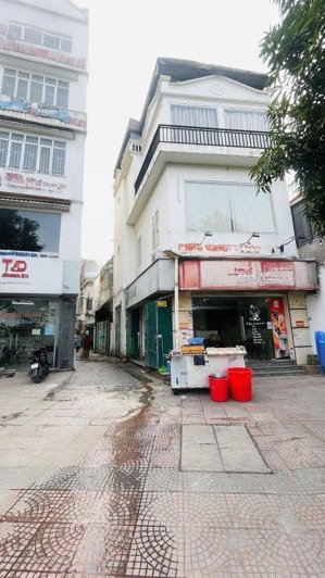nhà mặt phố kinh doanh sầm uất phường thạch bàn, long biên 50m2 mặt tiền 5m 25tỷ