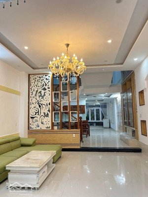 bán nhà mặt tiền phạm đình hổ, dt 100m2 3 tầng trục thông biển, giá 9 tỷ tl
