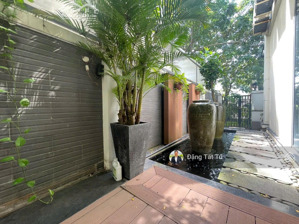 nhà phố lakeview city đầy đủ nội thất giá 26tr/th, biệt thự giá 45tr/th view hồ cảnh quan.