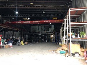 cho thuê xưởng mặt tiền ql1a- gần ngã tư bình phước- thủ đức dt:15x27m=400m2 phù hợp kinh