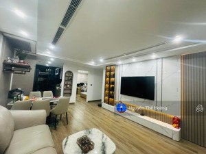 giá thật, bán ch 3n 2wc 90m2 tòa legend. tầng trung bc thoáng mát, full nội thất, sổ đỏ, giá 10.5tỷ