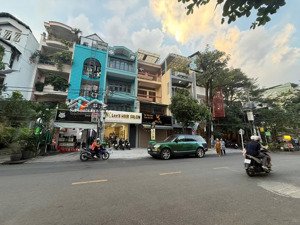 bán nhà mặt tiền kd trệt 4 lầu đường võ oanh (d3 cũ), p25, bình thạnh. dt: 4,4m x 20m - dtsd: 300m2