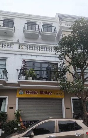 bán nhanh shophouse đã hoàn thiện full 4 tầng, vị trí sát vincom plaza đông hà