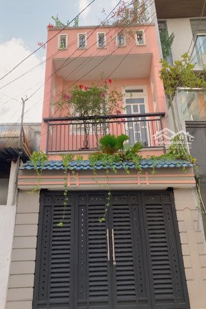 cho thuê nhà nguyên căn mới đẹp- gần aeon tân phú