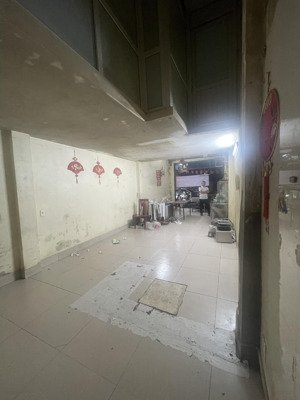 cho thuê nhà mặt phố 33 ngõ 67 cổ linh, 13 triệu, 70m2, view đẹp, q. long biên, hn