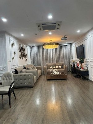 bán căn hộ samsora vạn phúc, 93m2 3pn2vs, tầng trung, ban công rộng, gần tàu điện, giá chỉ 7,5 tỷ