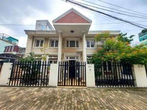 bán nhà xô viết nghệ tĩnh 197m2 2 tầng - 35 tỷ - biệt thự sân vườn khu vip bình thạnh