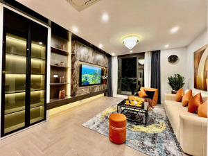 chủ bán gấp samsora chu văn an - 5ty66 - 80,43m2 - 2n2wc sẵn sổ - full nội thất