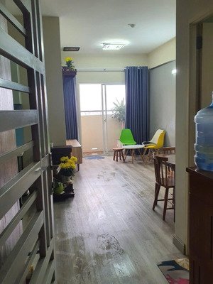 cần cho thuê căn hộ full nội thất ở liền