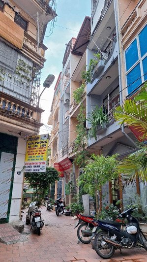 cần bán gấp nhà riêng tại nguyễn chí thanh đống đa