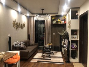 gia đình chuyển về ông bà em cho thuê căn 2pn cc an bình city - full đồ - giá thoả thuận