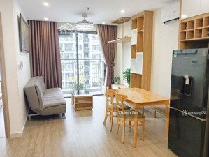 cho thuê căn hộ chung cư eurowindow - ngay cầu đông trù - đông anh 78m2 2 pn, 2wc giá 10 tr