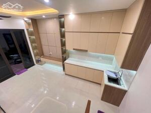 Bán nhà Trường Chinh 9.18 tỷ 35m2, 5 tầng, mặt tiền 5.1m tặng full nội thất đẹp long lanh