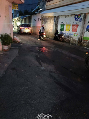hẻm xe tải quay đầu nguyễn văn đậu,4.9x23(cn 101m2),trệt lầu,giá 12tỷ8