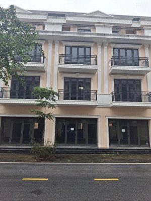 cho thuê nhà 4 tầng giá rẻ tại khu đô thị vsip từ sơn- bắc ninh