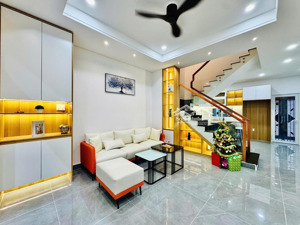 nhà đội cấn, 2 thoáng trước sau, 30m ra phố ô tô đua, bãi xe, ngõ thông rộng, xây mới, tặng nt