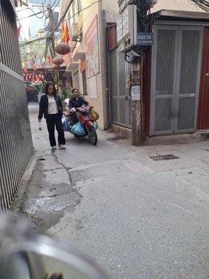 cần bán gấp nhà bùi xương trạch- thanh xuân 100m2, mặt tiền 15m