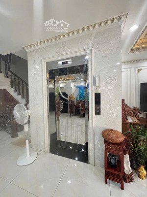 biệt thự vip đường nguyễn hữu dật, p.tây thạnh diện 7x17m 3 lầu, thang máy