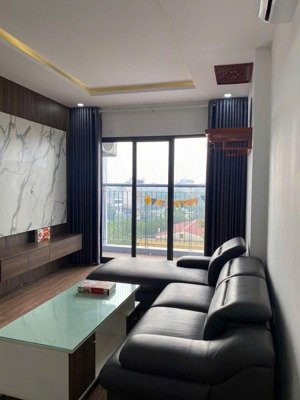 cho thuê 2 ngủ toà saigontel trung tâm bg full nội thất chỉ 7 tr