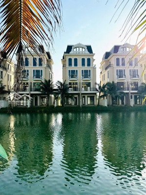 bán song lập ngọc trai 160m2 view sông hướng đông nam giá chỉ 33.2 tỷ lh : 