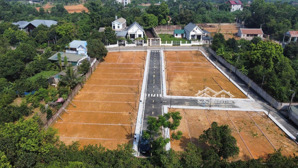 chính chủ bán nhanh lô góc đẹp đồng trạng, cổ đông, dt 100m2 full thổ cư, cách khu cnc 5p di chuyển