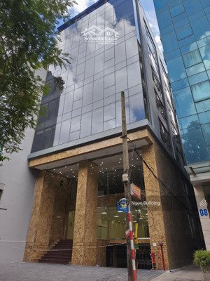 cần cho thuê gấp tòa nhà số 121 mặt phố hoàng văn thái - thành xuân. dt 142m x 10,5t. giá 160 triệu